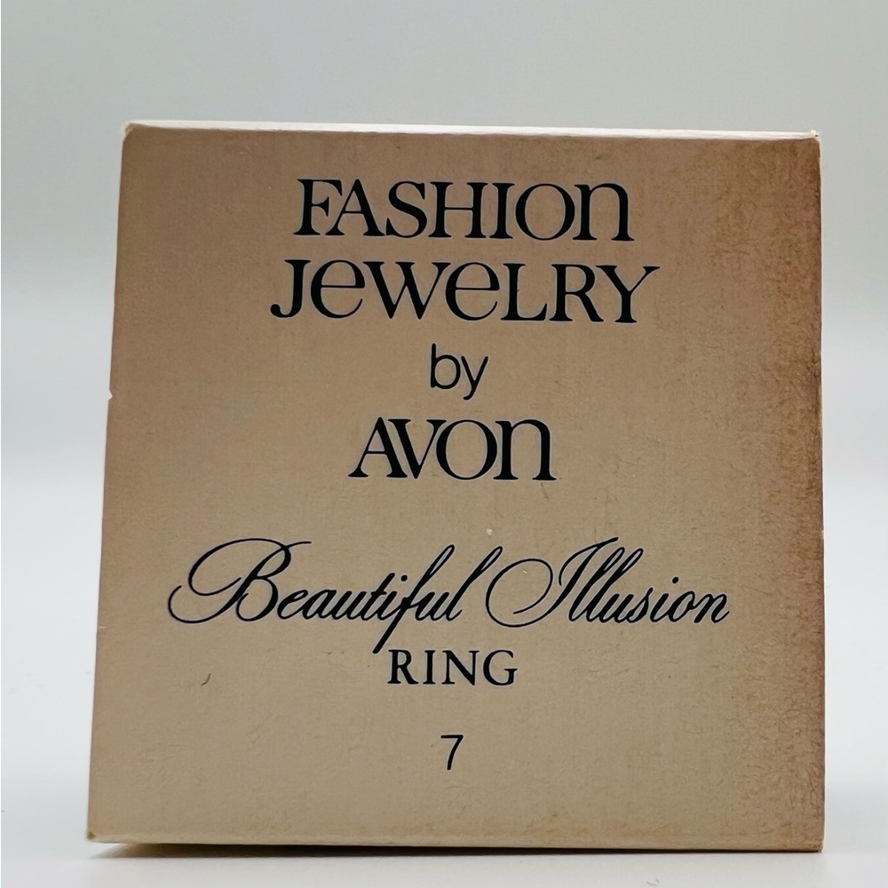 Vintage Avon Beautiful Illusion Ring Size 7 Silver Tone 1980 - Picture 3 of 5